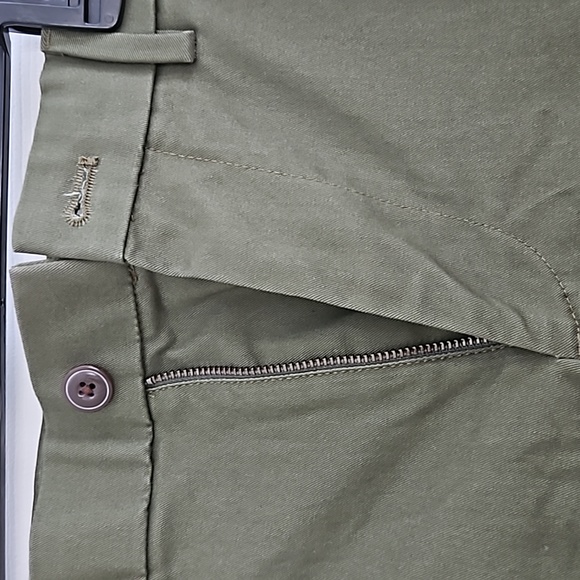 Gap 30x30 slim chinos - Picture 2 of 6